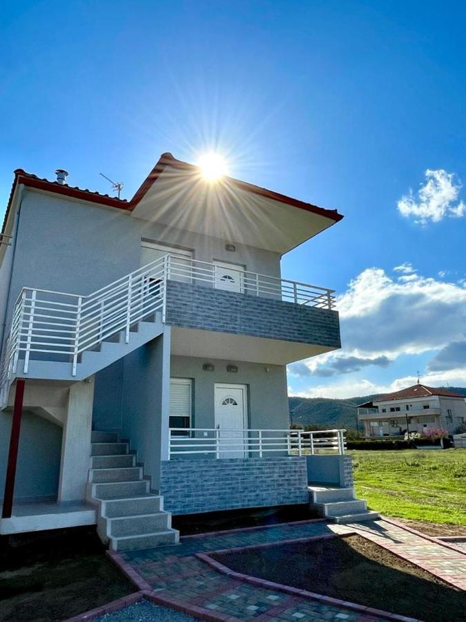 The Breeze & Sunlight Apartment Врасна Екстериор снимка